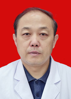 何 俊